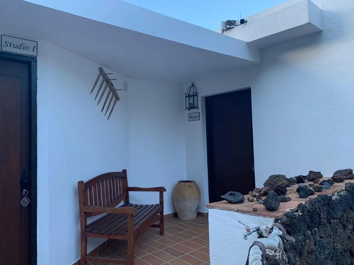 Apartamentos Finca Wapa La La Frontera