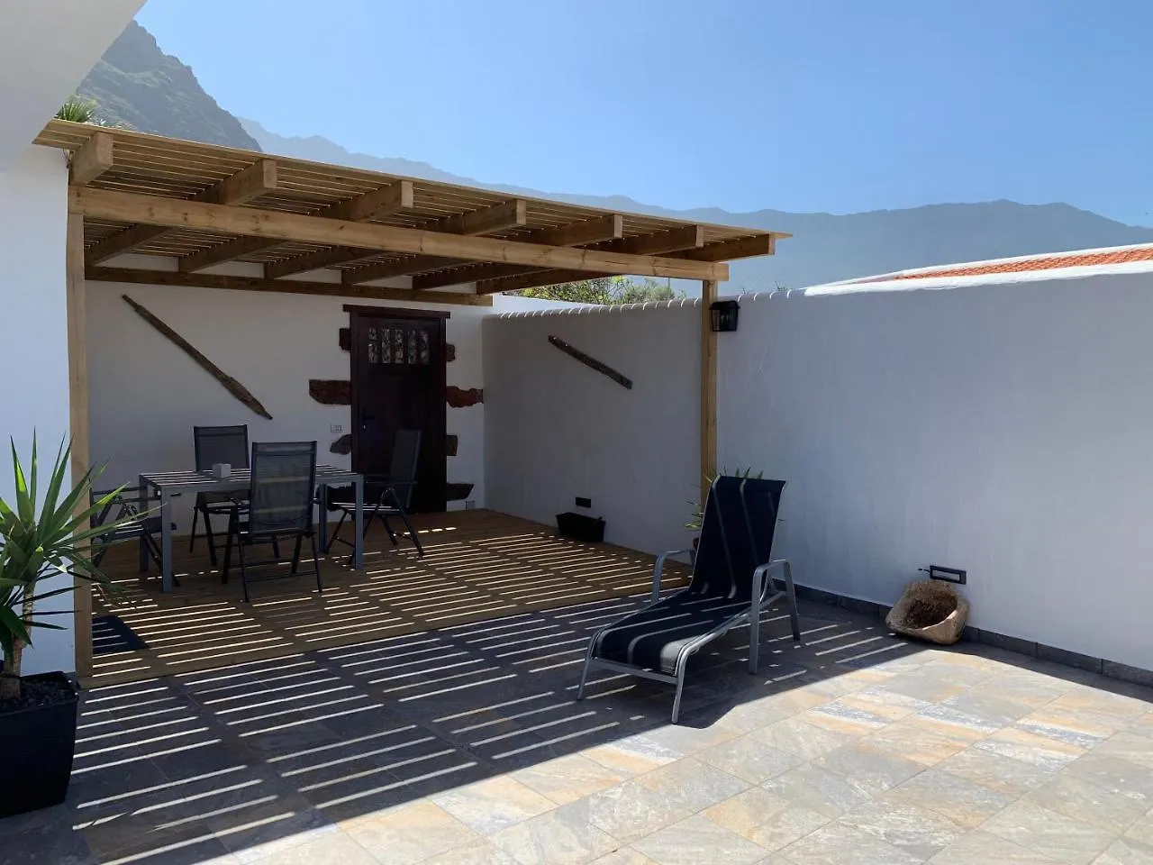 Apartamentos Finca Wapa La La Frontera