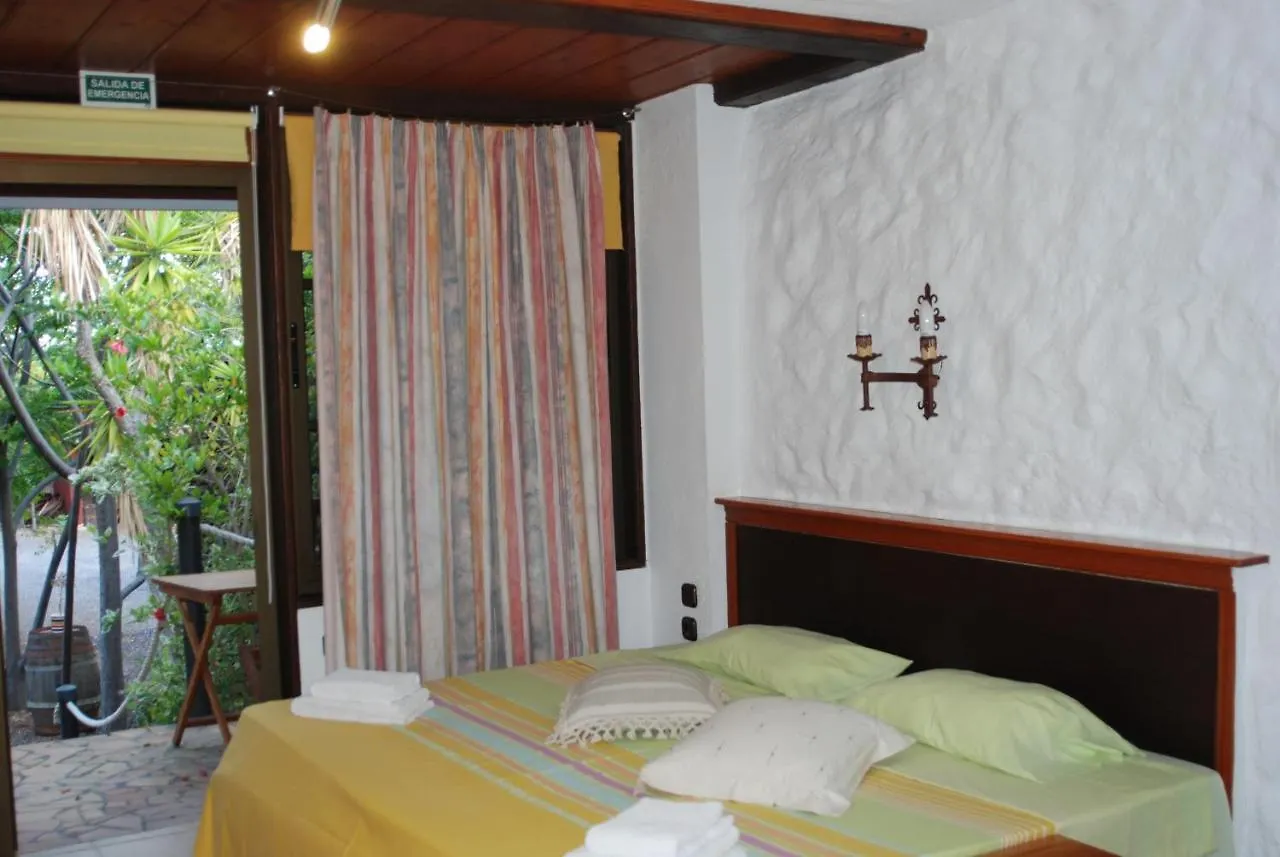 Apartamentos Finca Wapa La La Frontera
